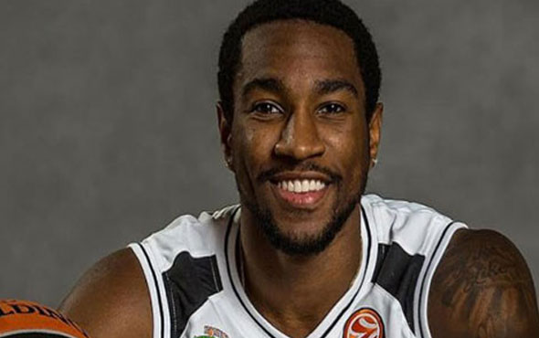 Banvit Tony Taylor ile anlaştı