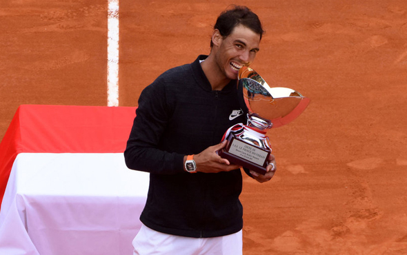 Rafael Nadal Queen’s turnuvası için şok karar!