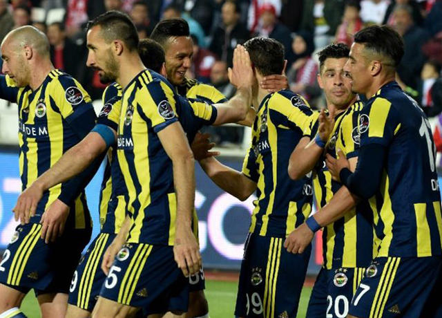 Demir Grup Sivasspor Fenerbahçe: 1-2 (Maç sonucu)