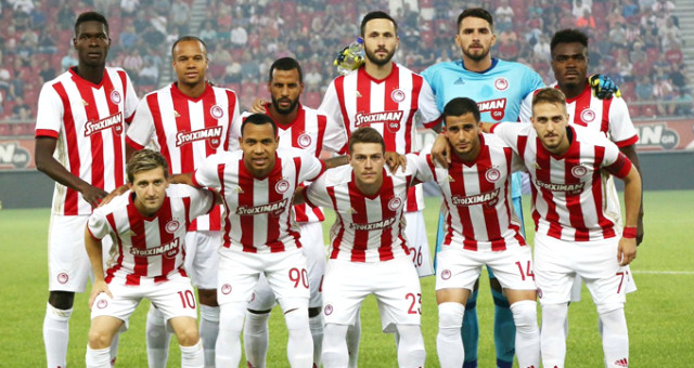 Takıma Sinirlenen Olympiakos Başkanı, Lig Bitmeden Futbolcuları Tatile Gönderdi