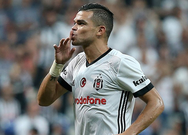 Beşiktaş’ta Pepe de sezonu kapattı