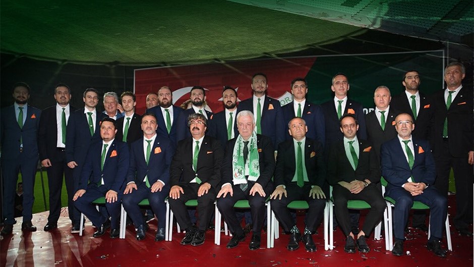 Bursaspor’da Ali Ay ile devam kararı