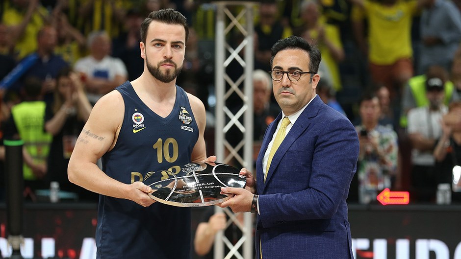 “Çabucak toparlanıp ligde şampiyon olmak istiyoruz”