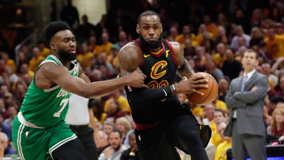 Cleveland Cavaliers evinde farklı kazandı