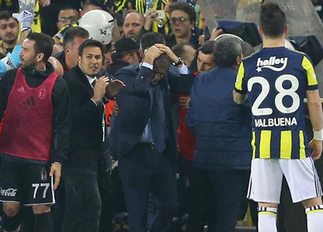 Olaylı  Fenerbahçe – Beşiktaş maçı için karar verildi!
