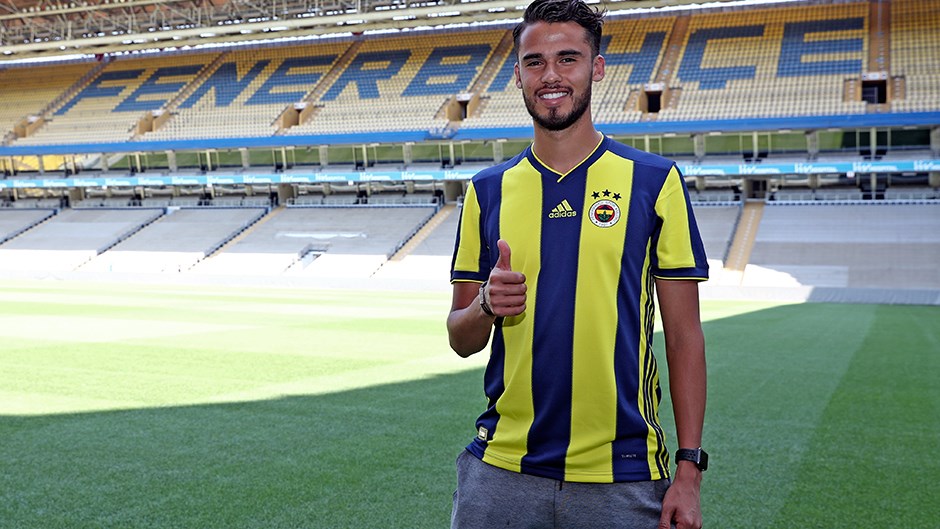 “Türkiye’nin en büyük kulübüne geldim”