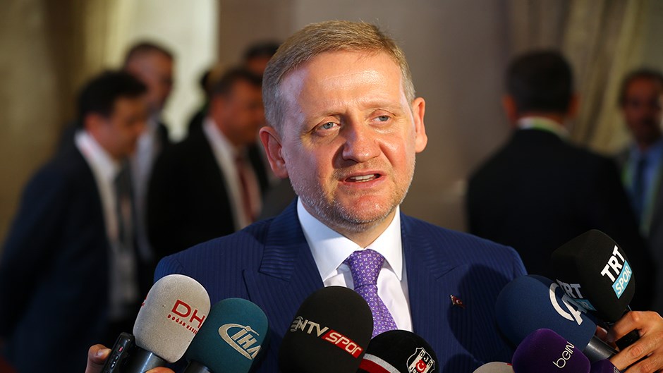 Başakşehir’den Türk lirasına destek!