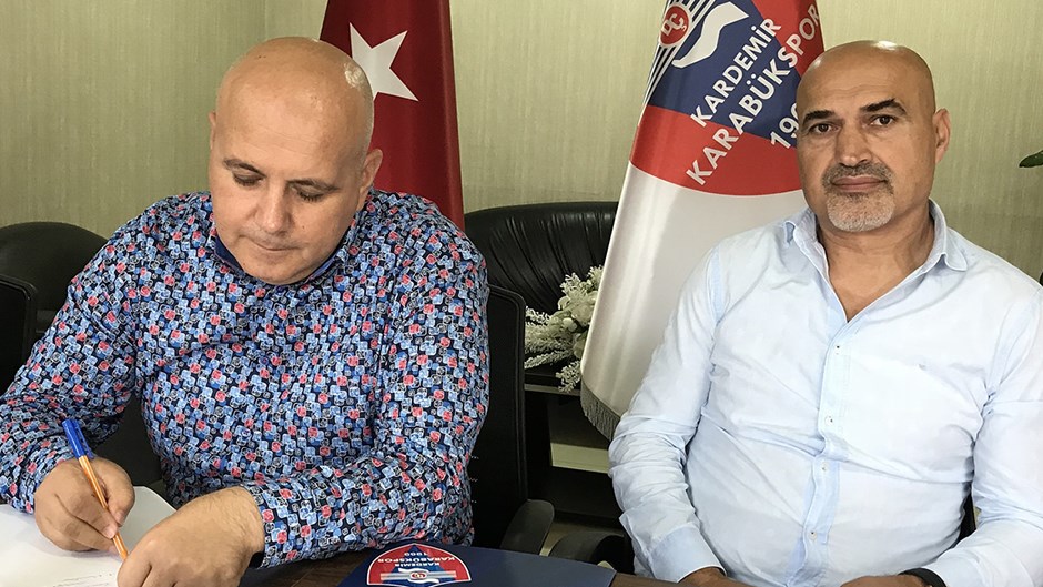 Karabükspor’da yeniden Levent Açıkgöz dönemi