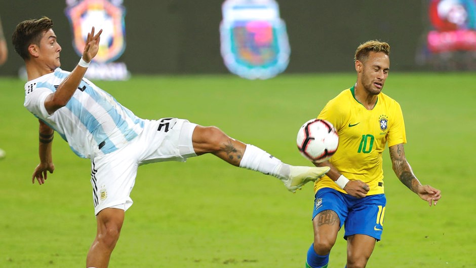 Brezilya Arjantin’i uzatmalarda devirdi
