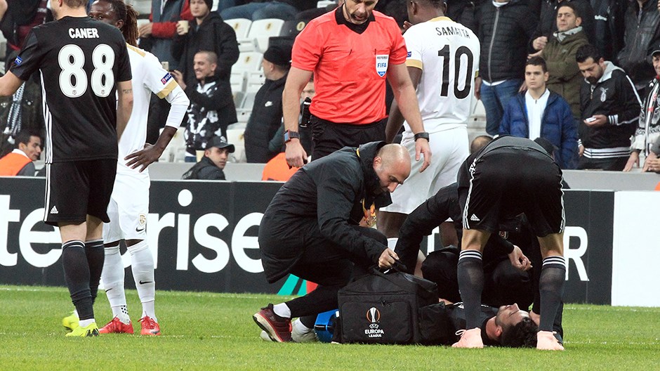 Tolgay Arslan’a sakatlık engeli