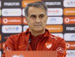Şenol Güneş: Turnuvalara katılım hayallerini kuralım