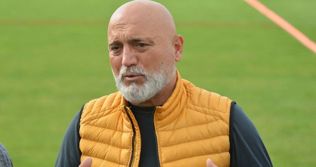 Kayserispor Hikmet Karaman ile anlaştı